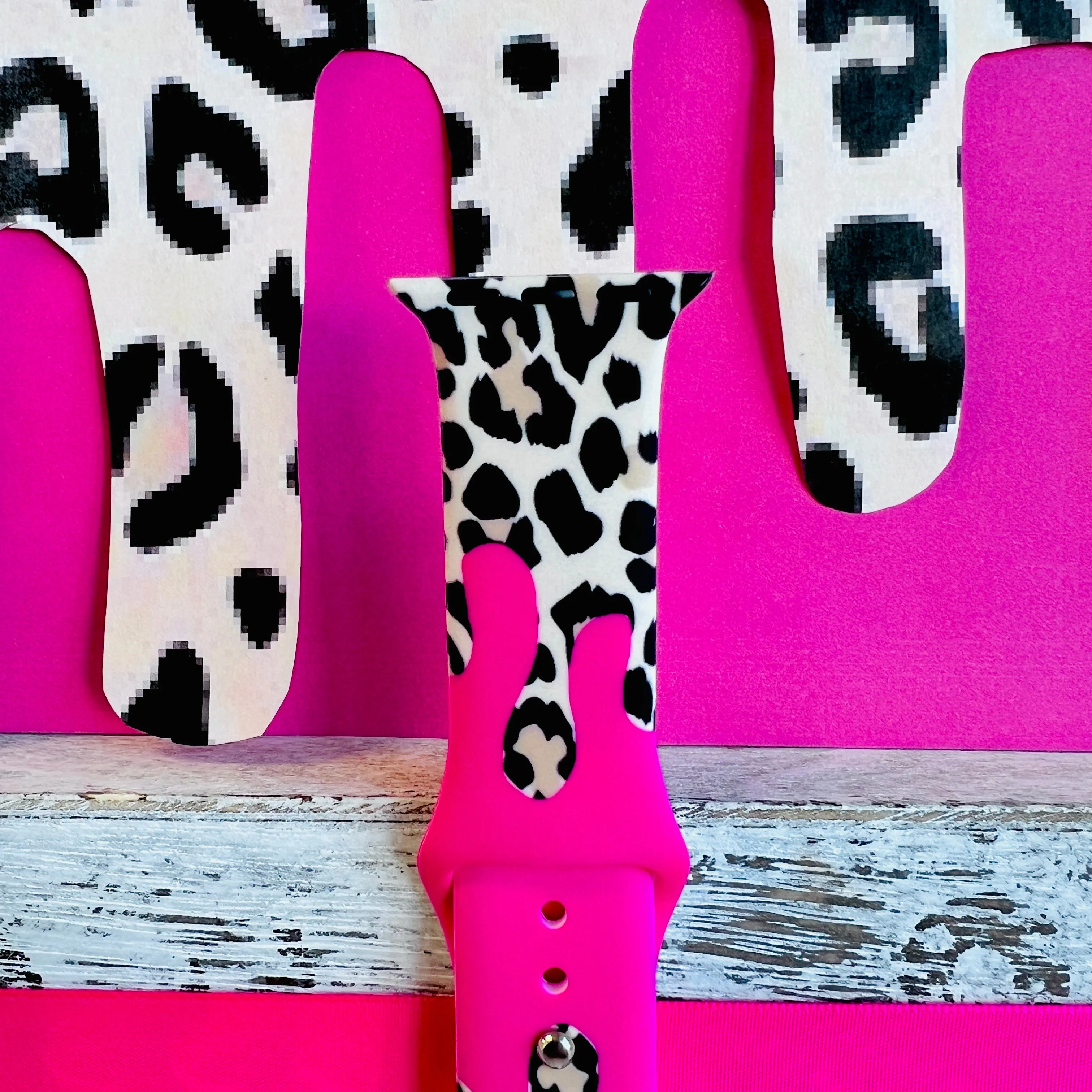 Barbie Pink Leopard Drip Print Silicone Band For Apple Watch