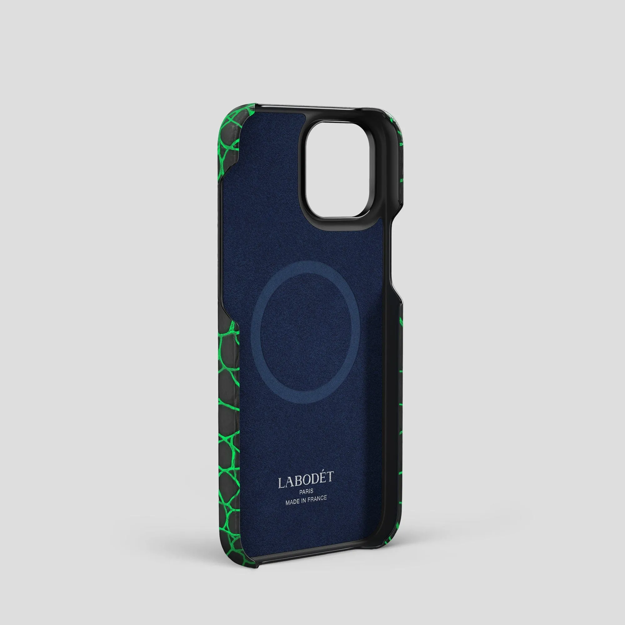 Classic Case For iPhone 14 Pro In Luminescent Alligator