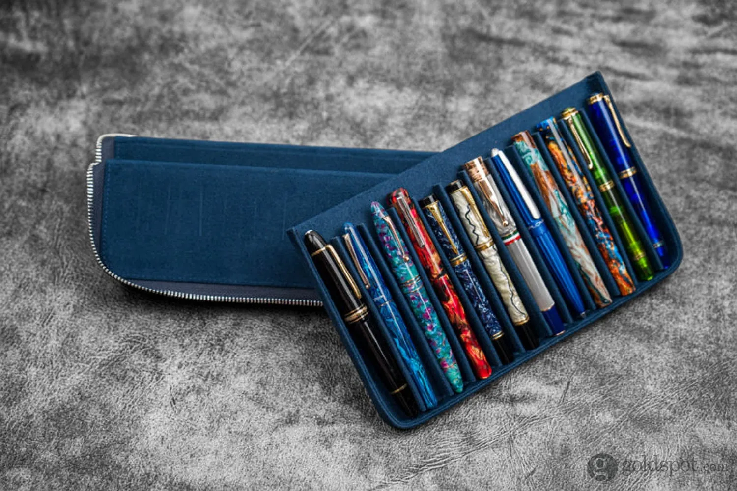 Galen Leather Zippered Magnum Opus Hard 12 Slots Pen Case in Crazy Horse Navy Blue