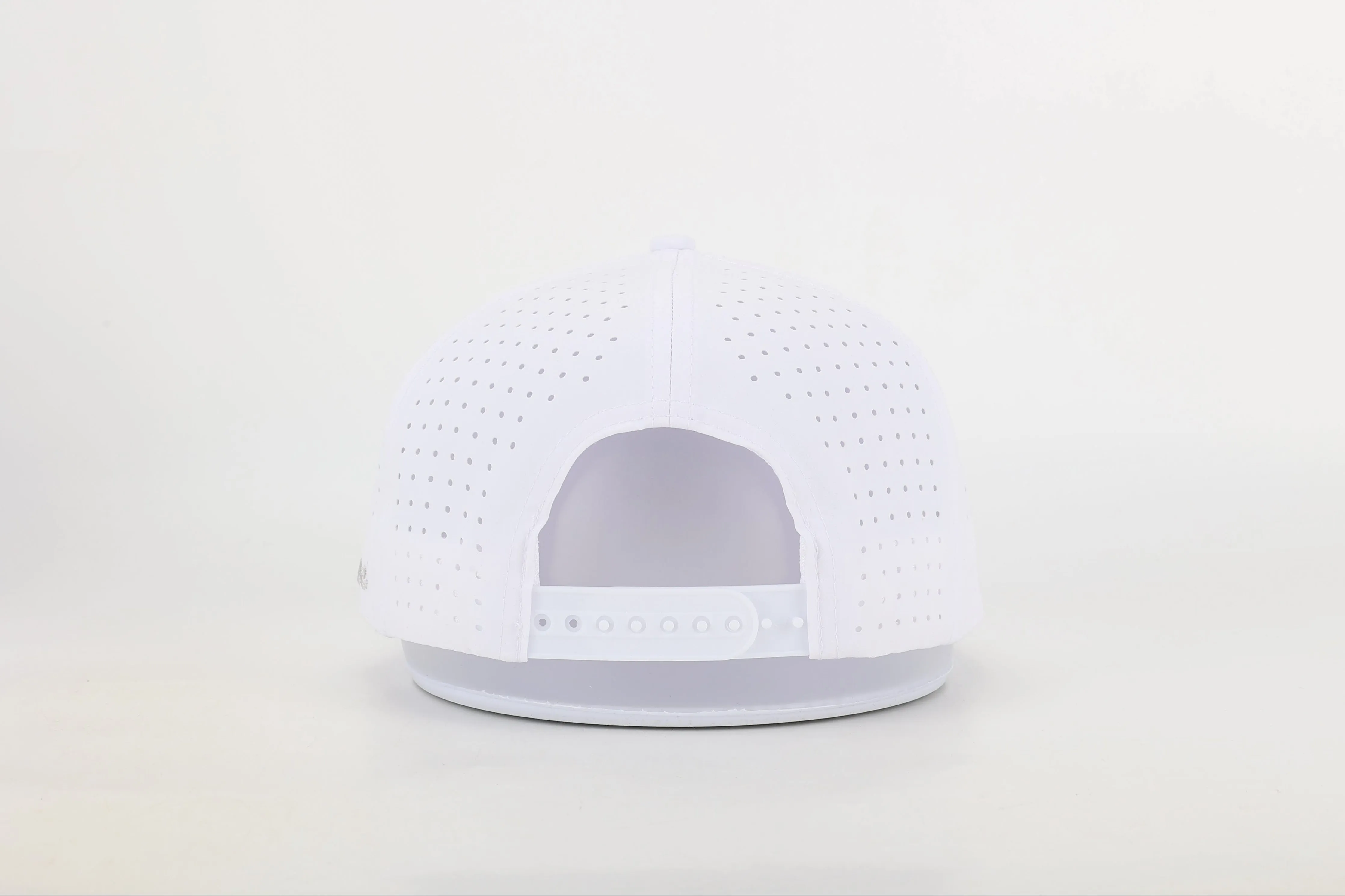 The Watch Dog Golf Hat | White